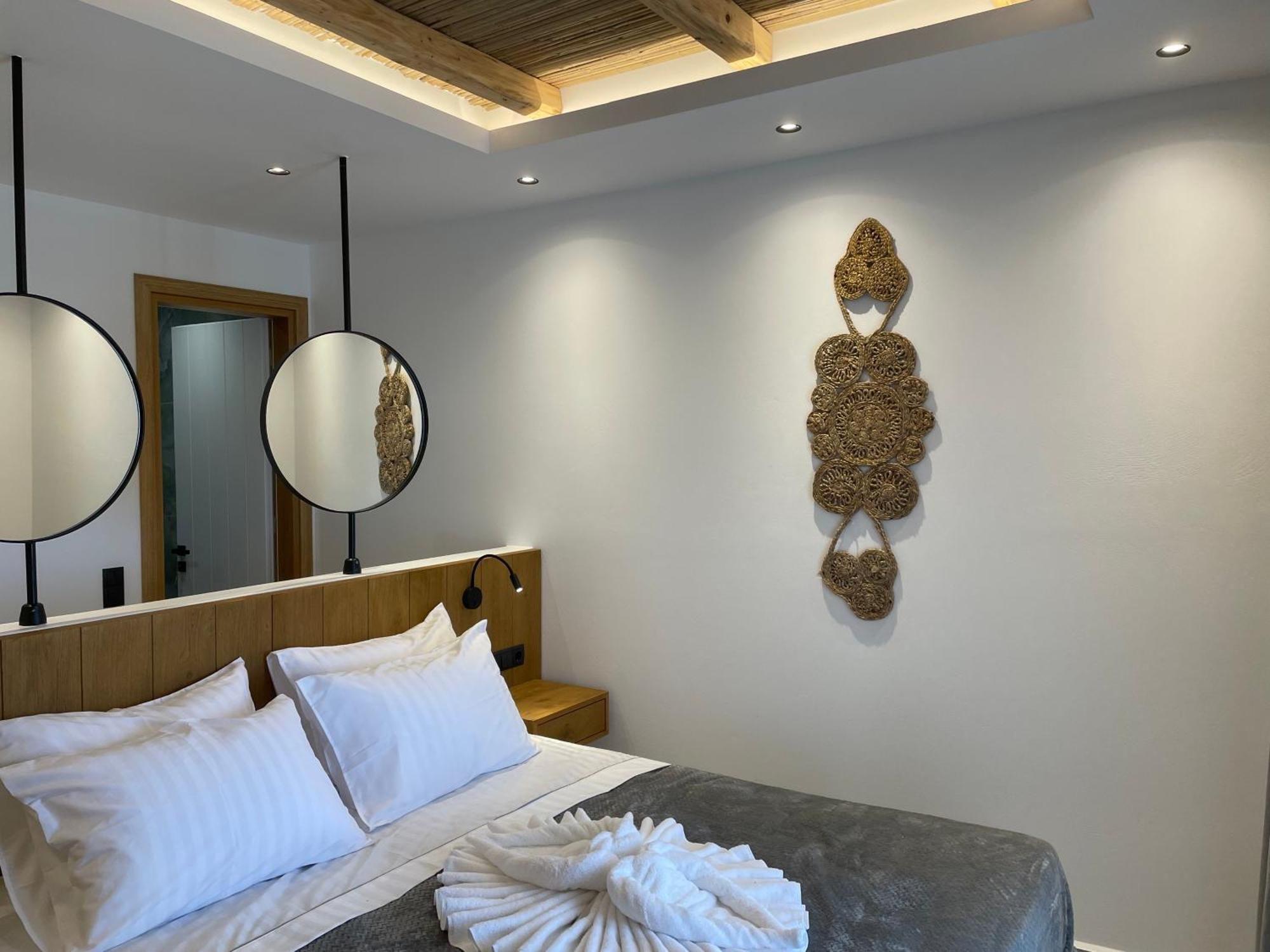 Latramys Suites Mikri Vigla Exterior photo