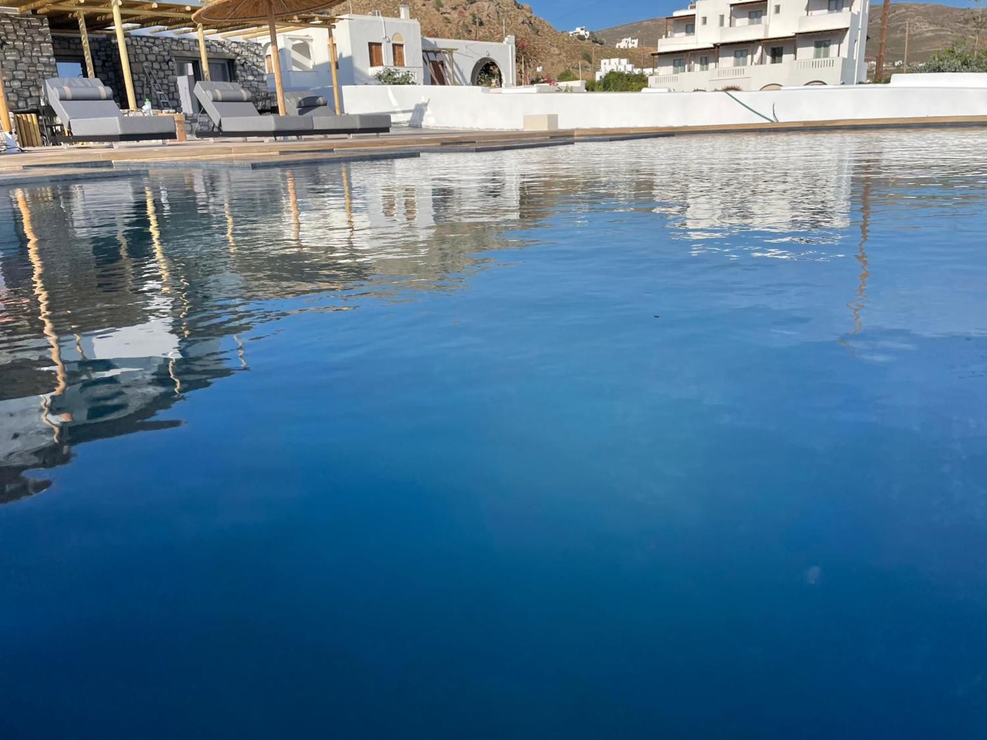 Latramys Suites Mikri Vigla Exterior photo